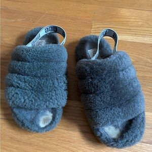 UGG Kids Charcoal Fluffy Slippers
